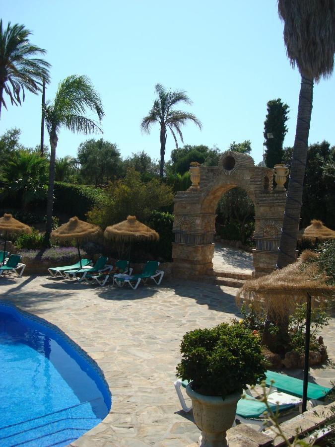 Tu Villa Rural Acequia 5 Dormitorios Piscina Privada Alhaurin el Grande Luaran gambar