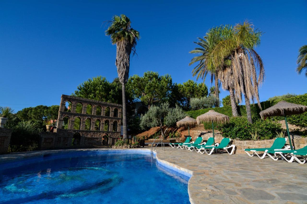 Tu Villa Rural Acequia 5 Dormitorios Piscina Privada Alhaurin el Grande Luaran gambar